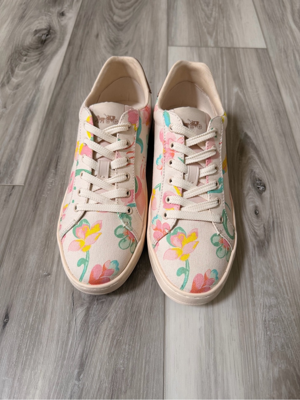 Coach Clip Low Top Floral Canvas Sneakers Chalk Multi Women’s Size 8B C8957